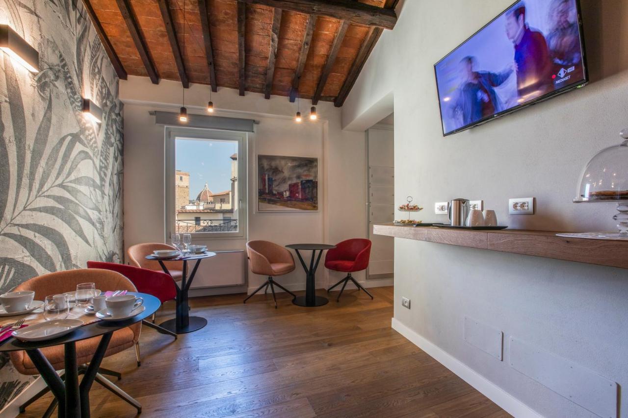 Residenza Benizzi Rooms In The Heart Of Firenze Esterno foto
